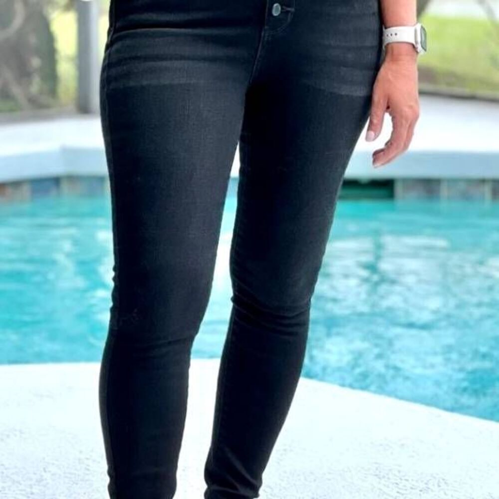 Judy Blue Black Runway Bound Button Fly Skinny Jeans sz 3/26